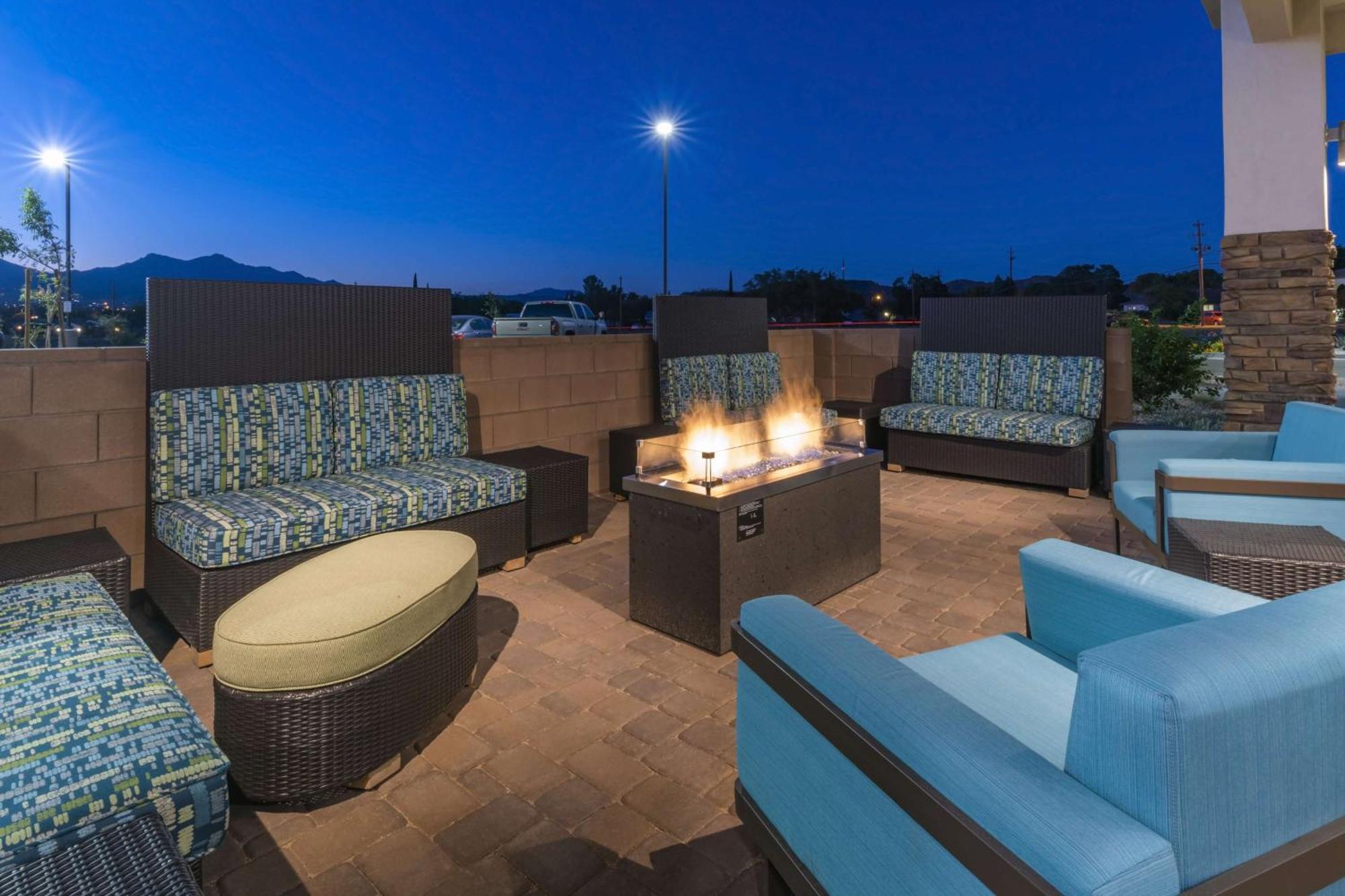 Home2 Suites By Hilton Kingman Exterior foto